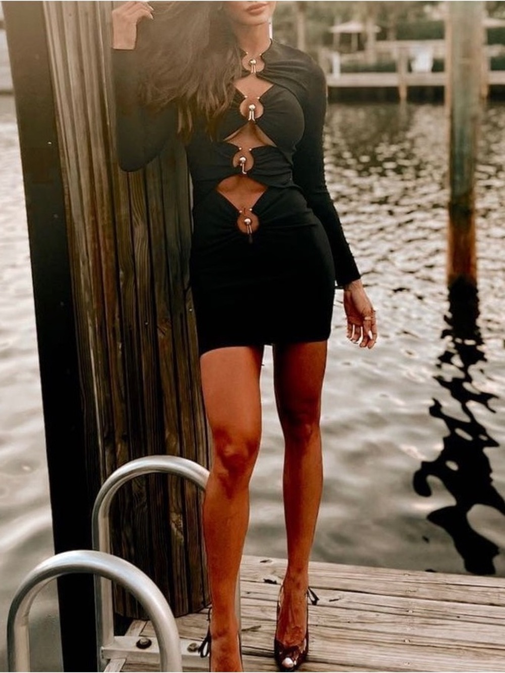 NWOT Jessica Bara Geneva Long Sleeve Cutout Mini Dress
